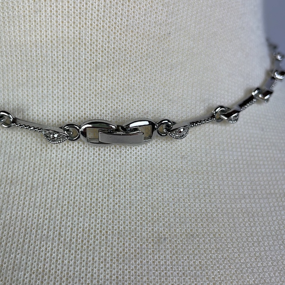 Rhinestone Necklace - Picture 5 of 9